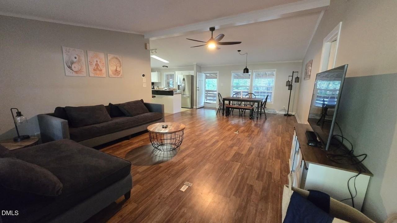 530 Avent Ferry Rd - Photo 3 of 27