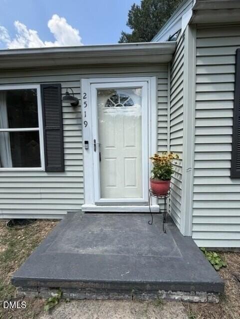 2519 Banner St - Photo 4 of 15