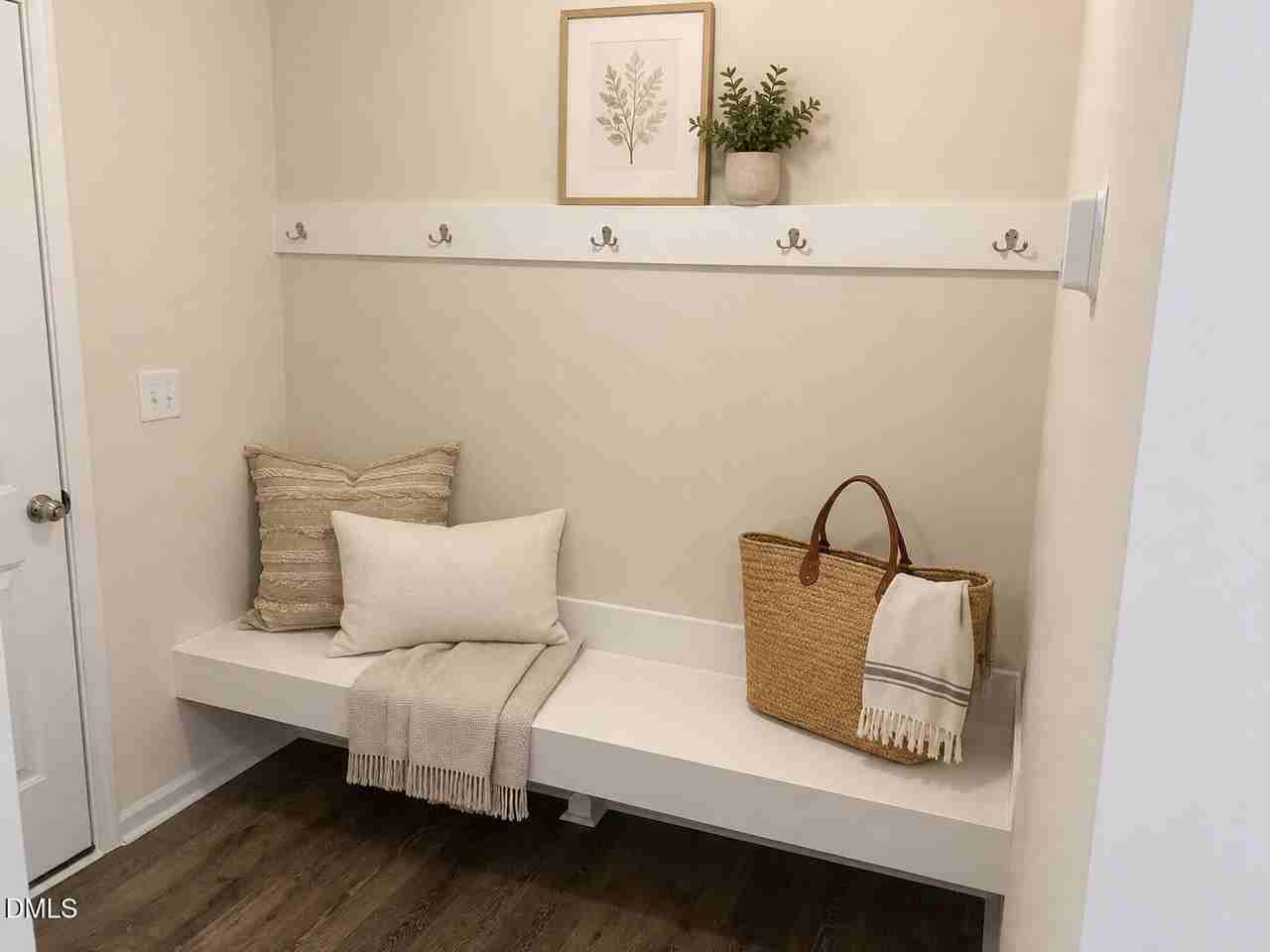 661 Grand Central Sta - Photo 3 of 19