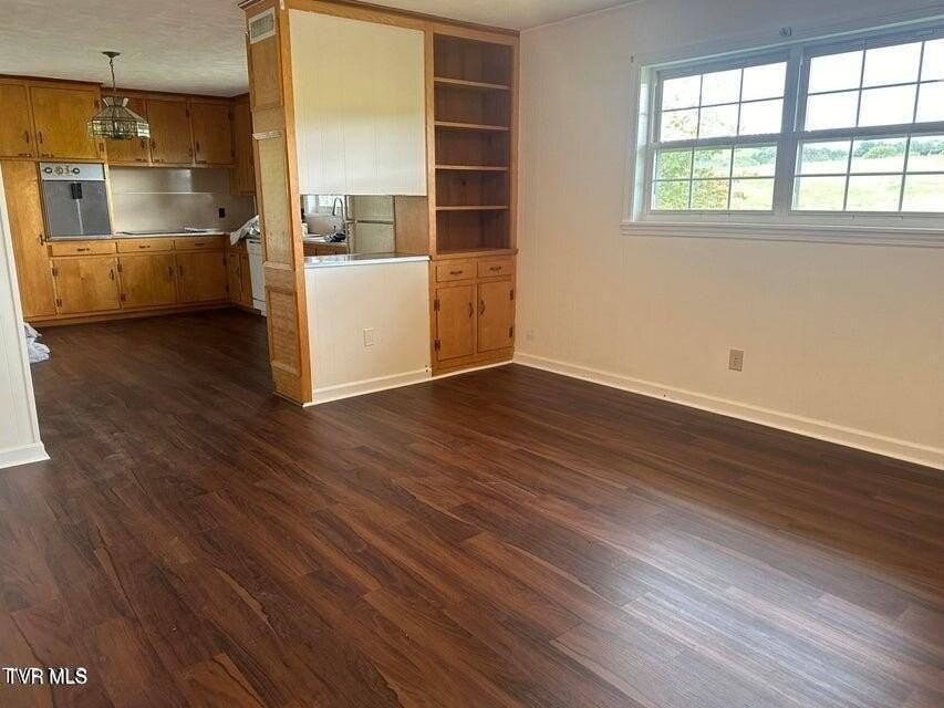 3610 Warrensburg Rd - Photo 5 of 17