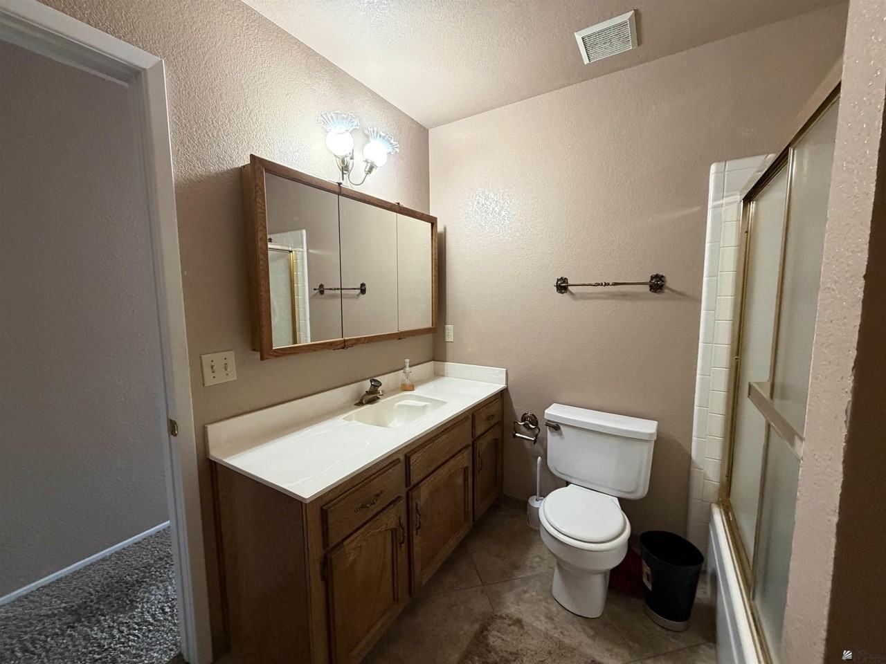 2045 S 14th Ave #50 - Photo 5 of 37
