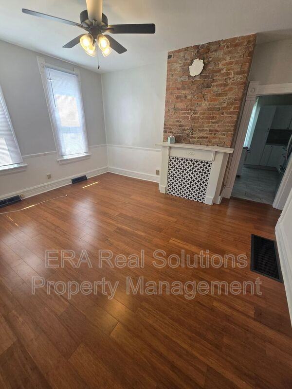 121 Chicago Ave - Photo 6 of 34