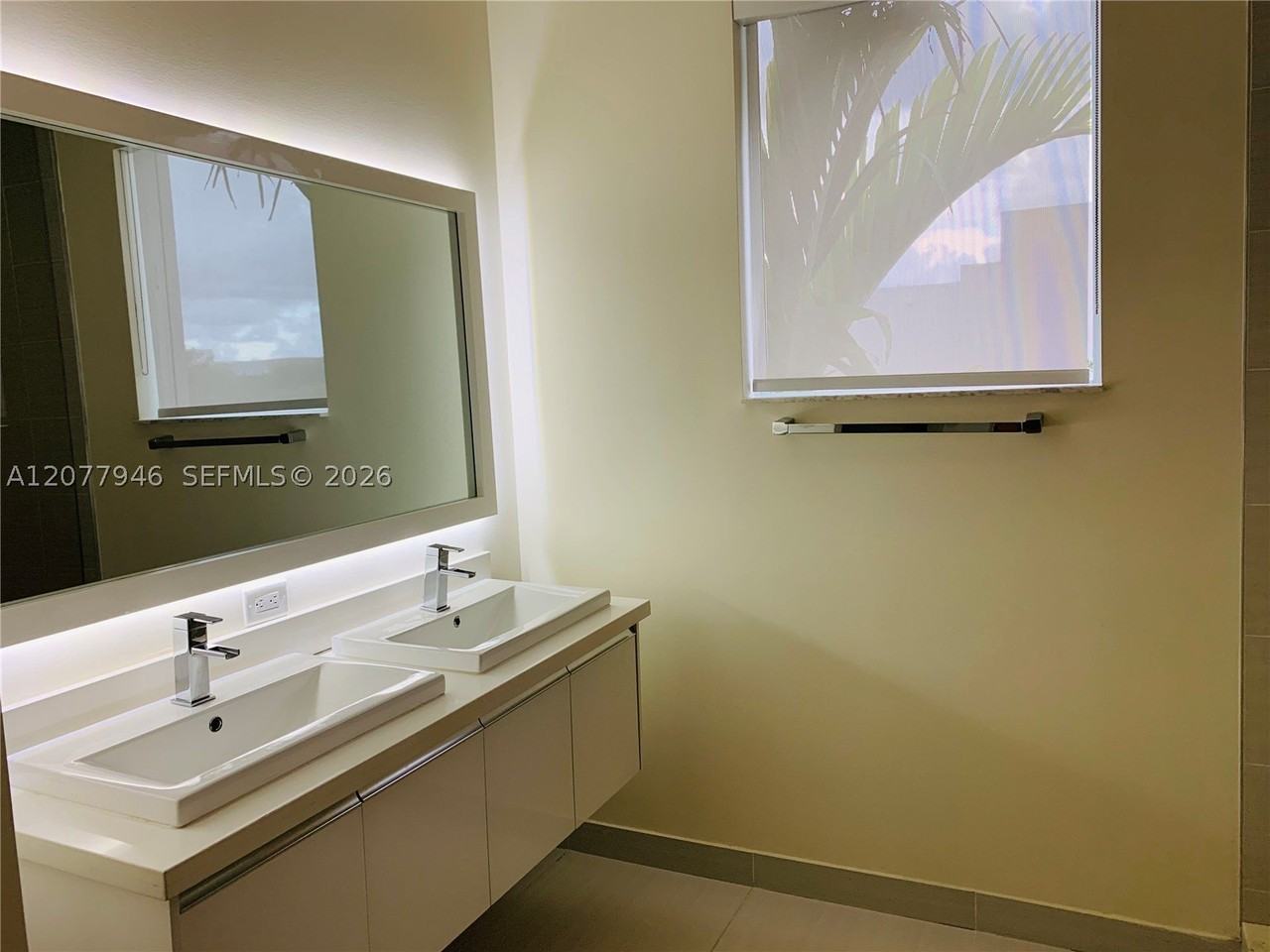 6418 Nw 105th Pl - Photo 5 of 5