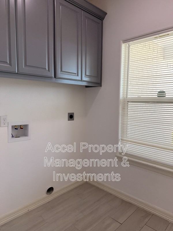 418 Gonzalez Dr - Photo 5 of 28