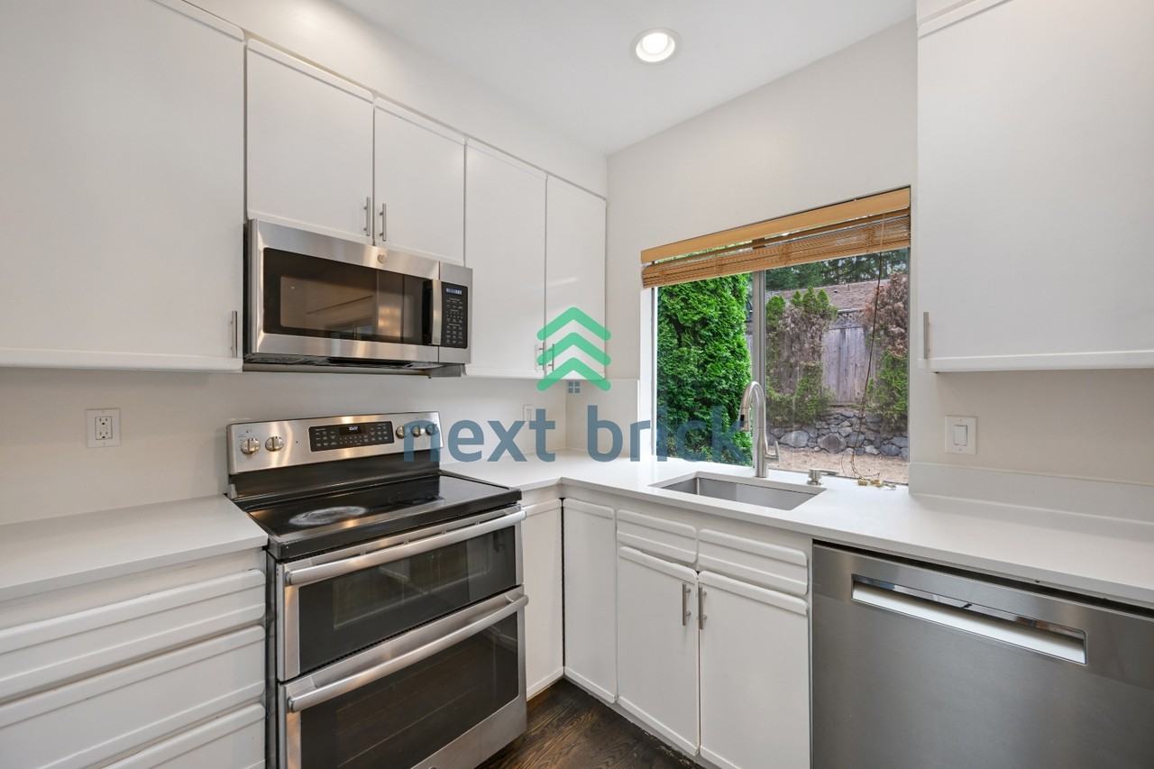2943 162nd Ave Se - Photo 6 of 26