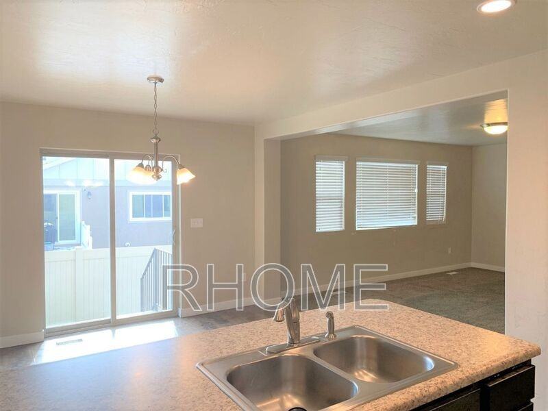 2581 W Cottonwood Dr - Photo 4 of 11