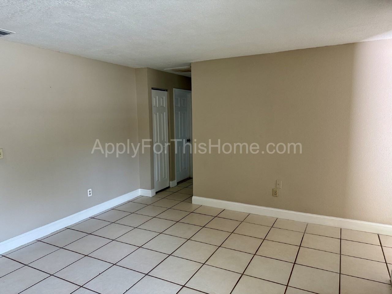 14022 Arbor Knoll Cir - Photo 4 of 33