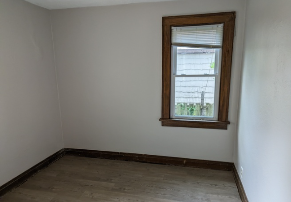 902 York St #1 - Photo 7 of 21