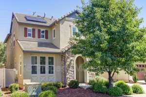 featured image of 3949 Aristotle Cir