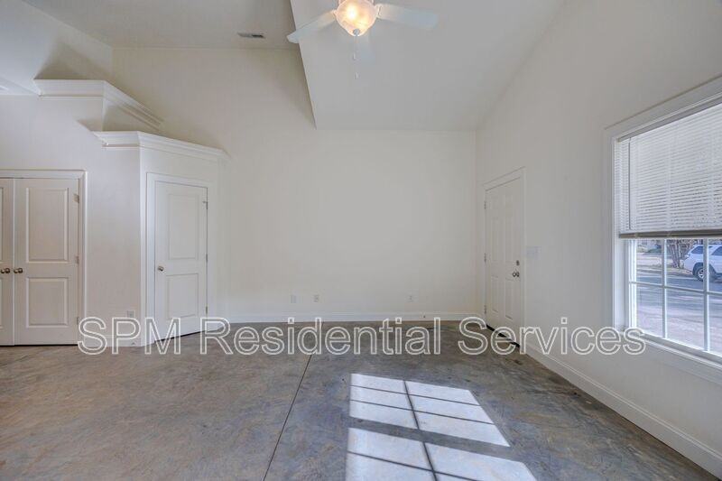 2608 Broadbill Ln #A - Photo 3 of 21