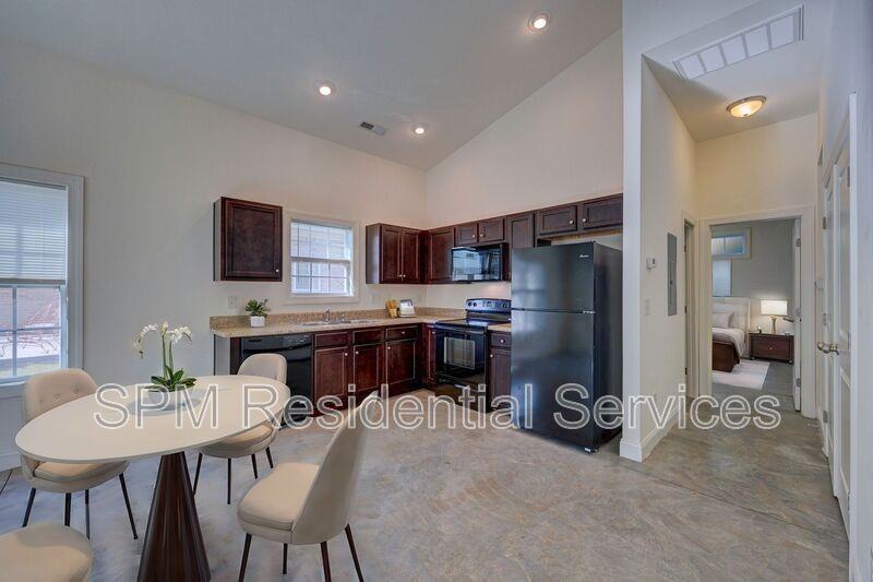 2608 Broadbill Ln #A - Photo 5 of 21