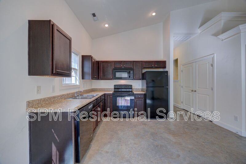 2608 Broadbill Ln #A - Photo 6 of 21