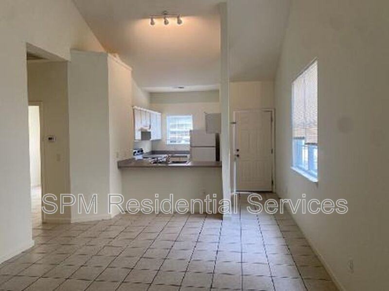 1609 Wellspring Way - Photo 3 of 25