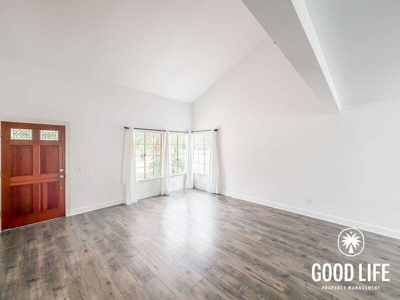 10056 Riverhead Dr - Photo 4 of 29