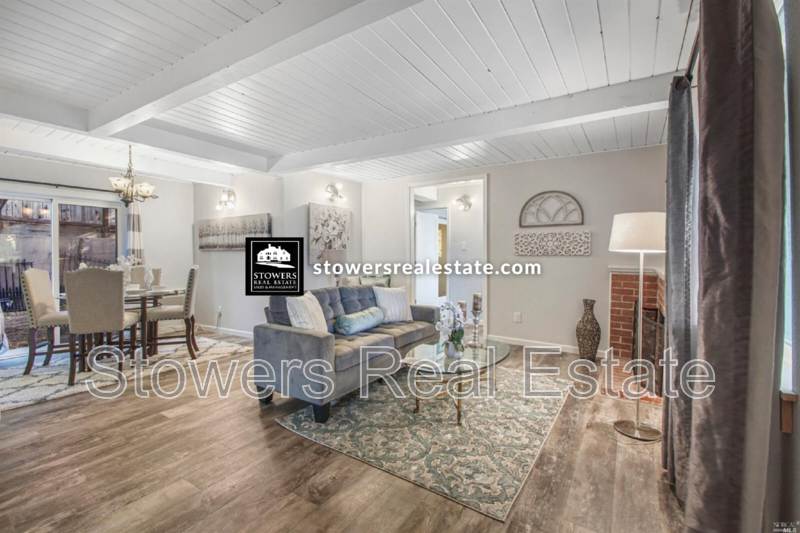 2073 Overhill Rd - Photo 3 of 14