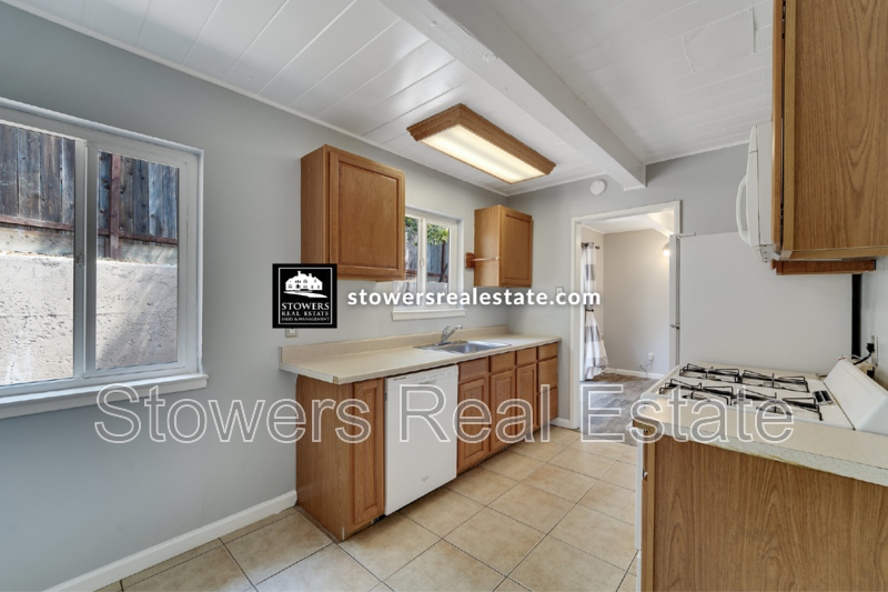 2073 Overhill Rd - Photo 6 of 14