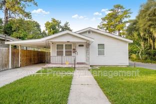 1320 E 58th St - Photo 1 of 1