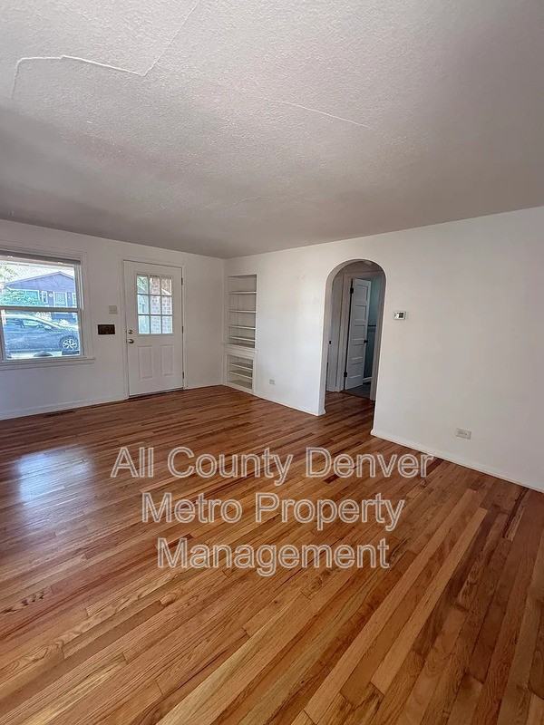 1317 Zenobia St - Photo 2 of 18