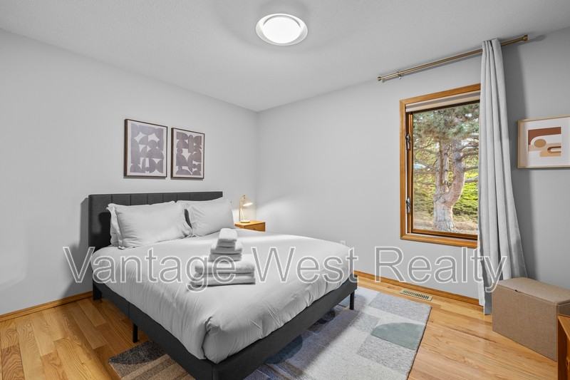 1935 Abel St - Photo 5 of 50