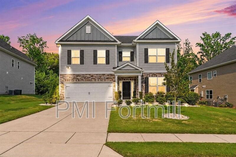 2218 Idol Rock Dr - Photo 2 of 46