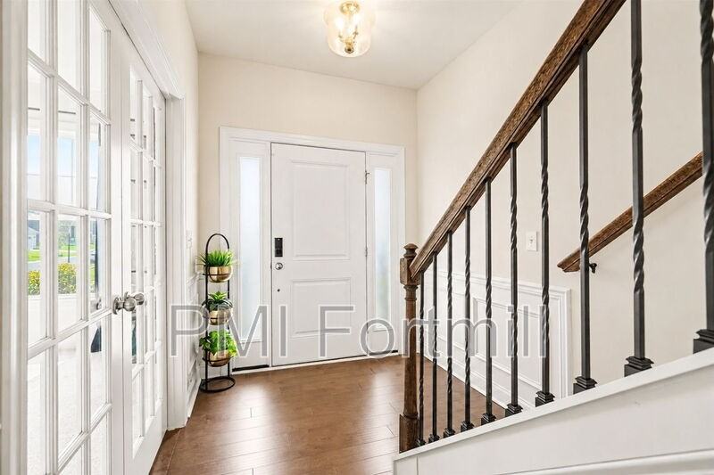 2218 Idol Rock Dr - Photo 5 of 46
