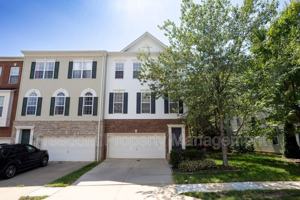 featured image of 16021 Pitner St