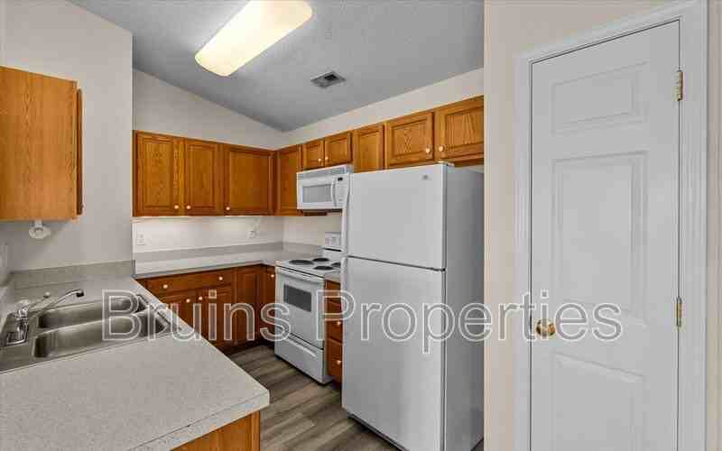 6117 Hedgecock Cir #3D - Photo 6 of 17