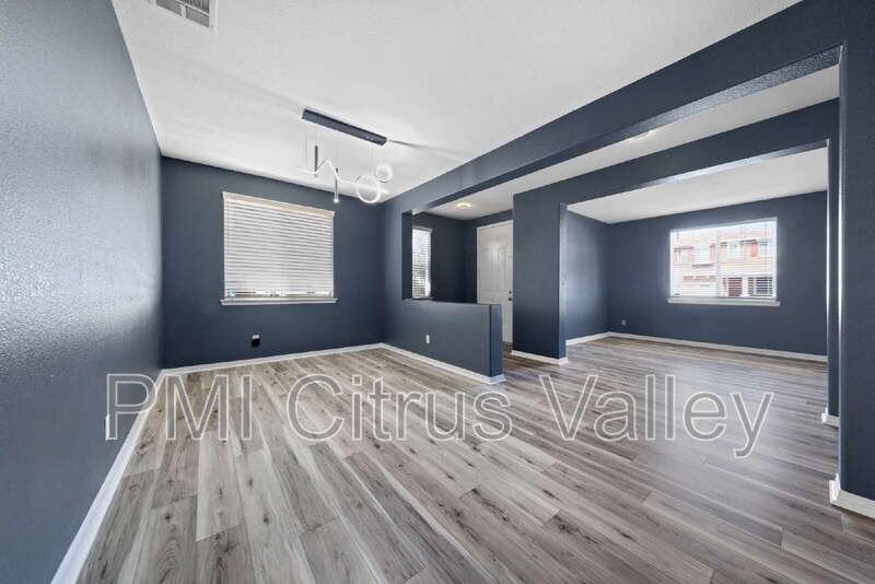 30174 Tattersail Way - Photo 4 of 31