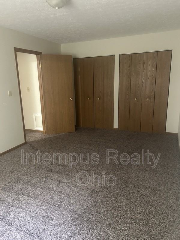 6321 Saint Andrews Dr #43 - Photo 5 of 8