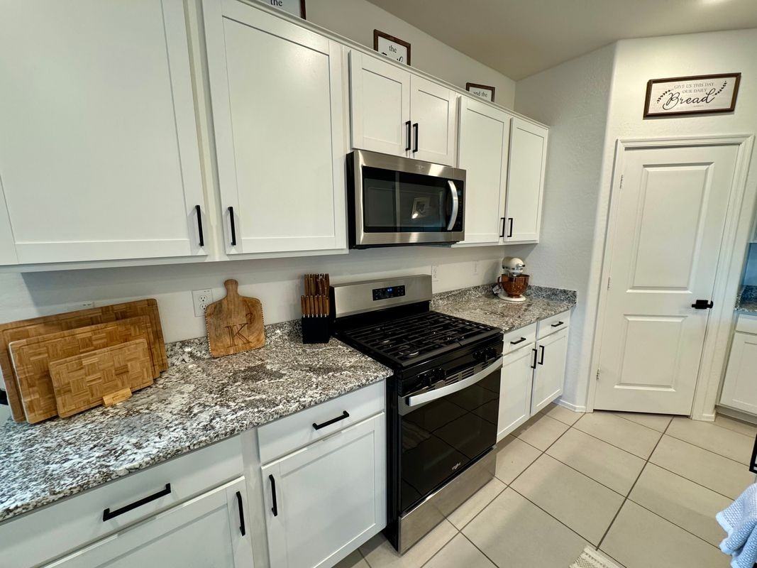 25277 N 155th Dr - Photo 5 of 16