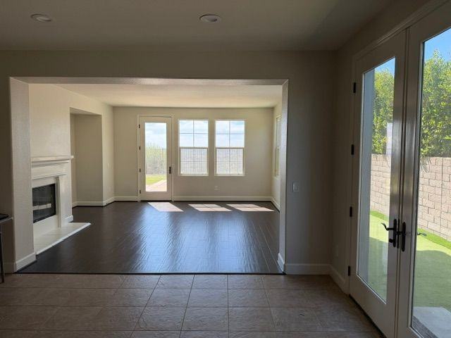 6887 Amber Ln - Photo 3 of 19