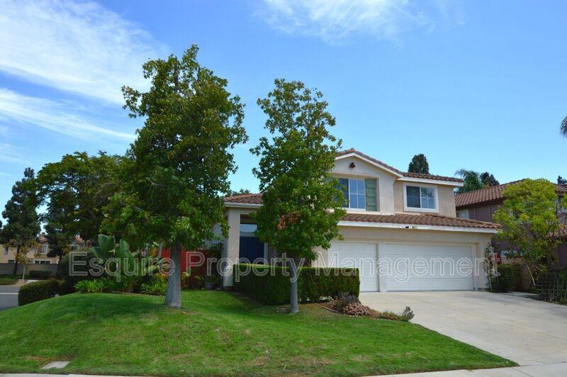 658 Avenida Valencia - Photo 2 of 23