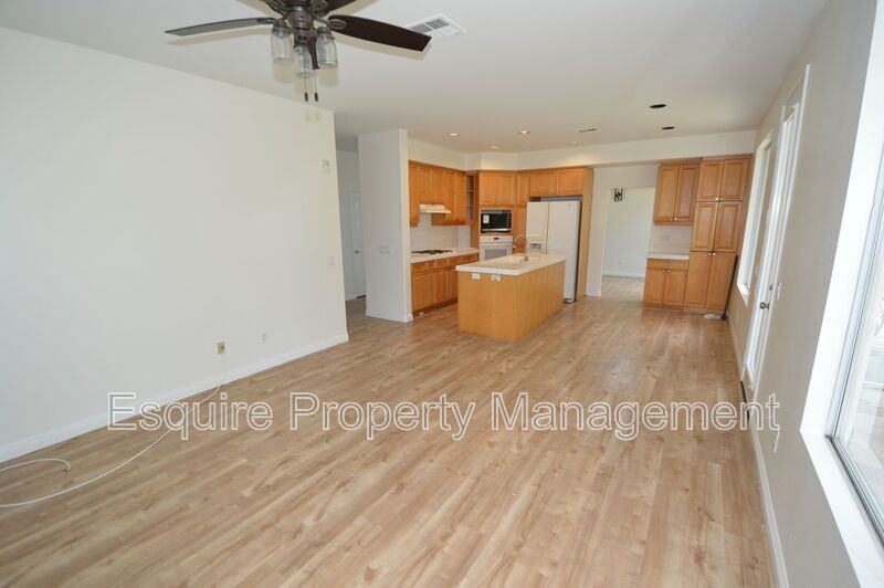 658 Avenida Valencia - Photo 6 of 23