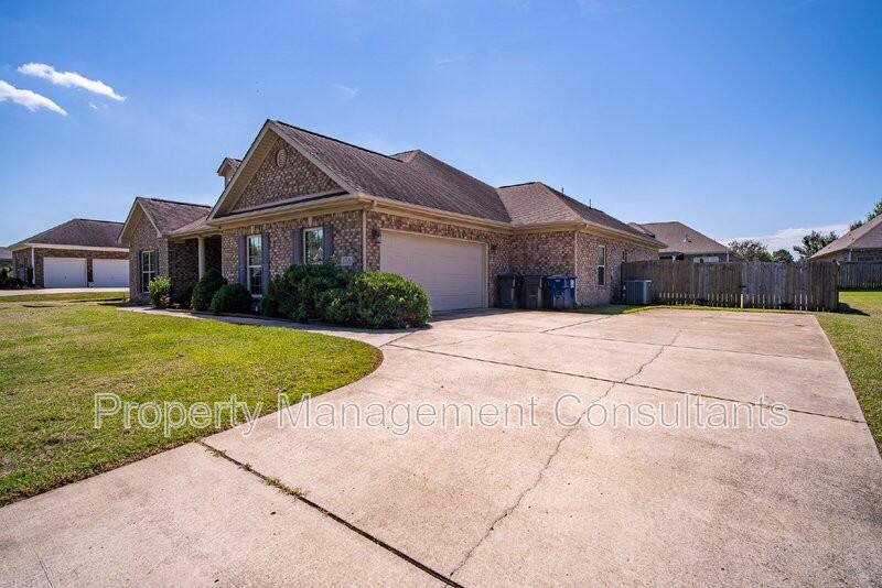 178 Sarah Jane Dr - Photo 4 of 40