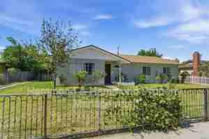featured image of 20247 Parthenia St