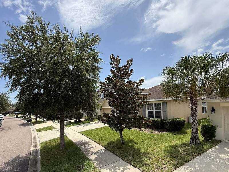8222 Willow Beach Dr - Photo 7 of 50