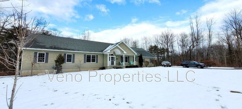 2057 Rowley Rd - Photo 3 of 50