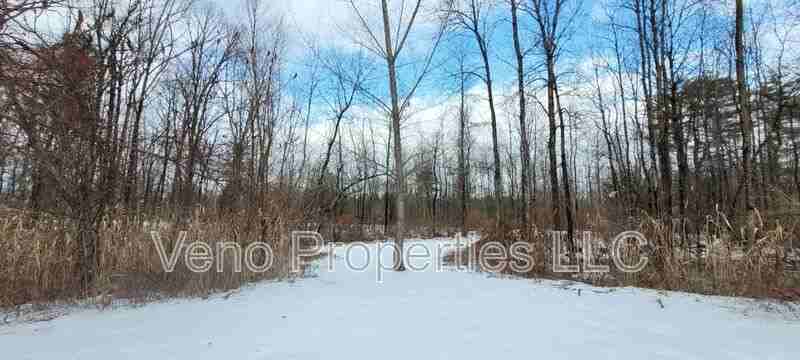 2057 Rowley Rd - Photo 4 of 50