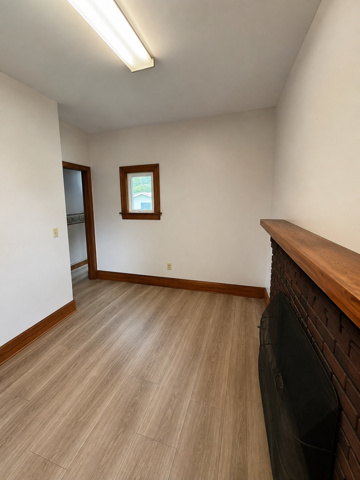 229 5th St - Photo 3 of 3