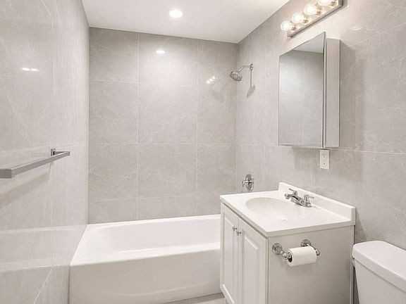 4373 Union St - Photo 4 of 5