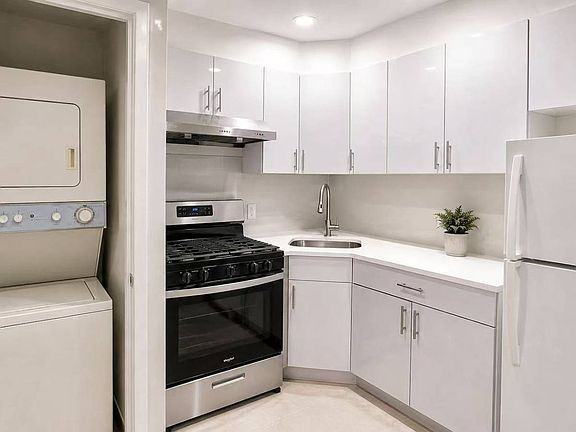 4373 Union St - Photo 5 of 5
