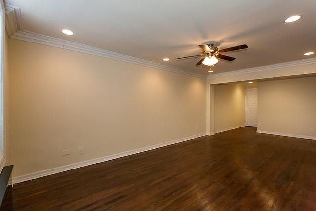 2514 31st Ave - Photo 3 of 5