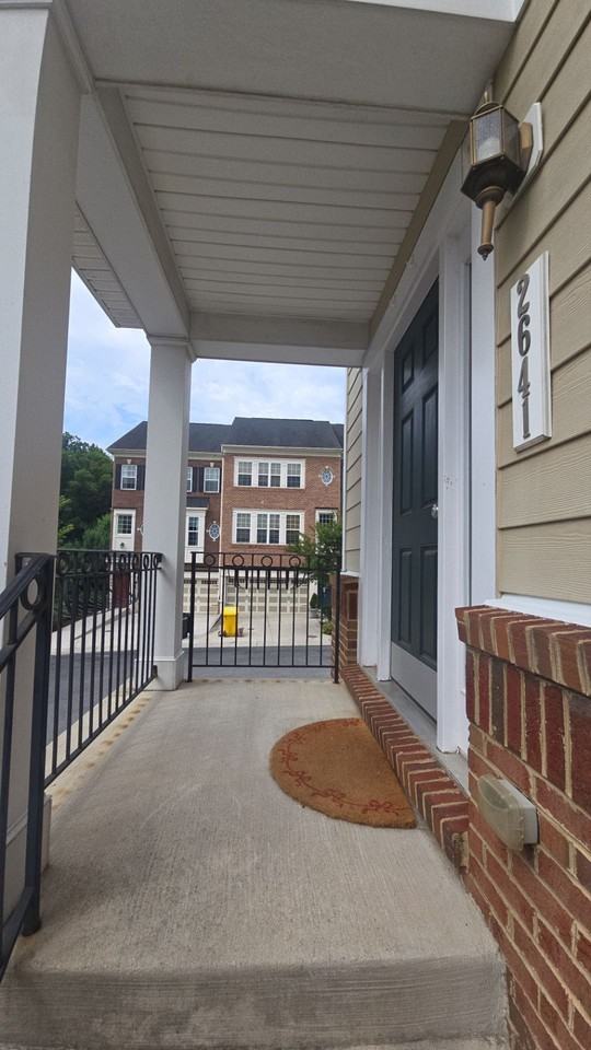2641 Shade Branch Rd - Photo 2 of 24