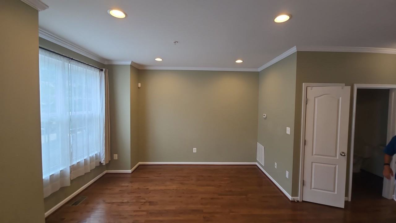 2641 Shade Branch Rd - Photo 3 of 24