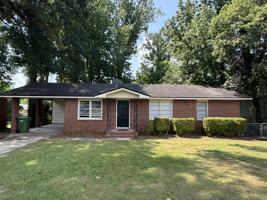 featured image of 3758 Meadowlark Dr
