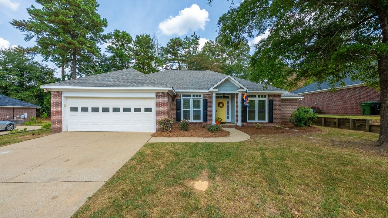 6754 Moon Cir - Photo 3 of 48