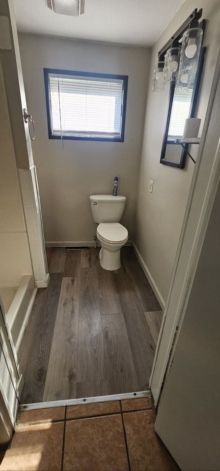 1105 W Jefferson Blvd - Photo 7 of 17