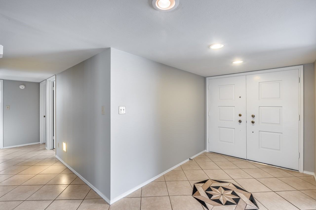 4402 W El Camino Dr - Photo 6 of 48