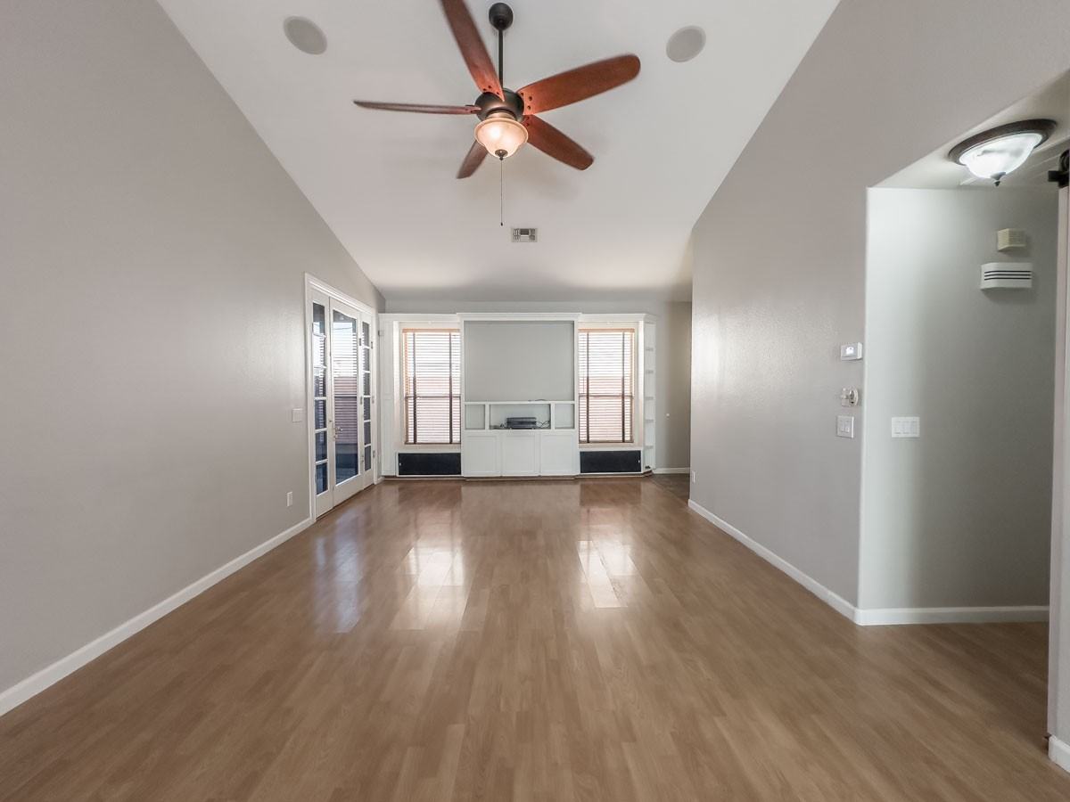 12434 W Windsor Blvd - Photo 7 of 28