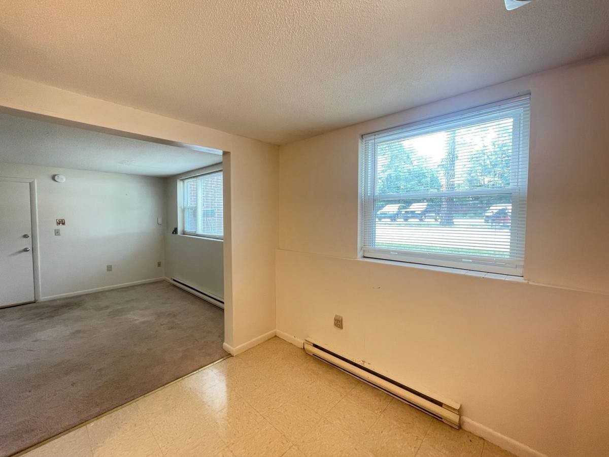 177 Loudon Rd #203 - Photo 3 of 10